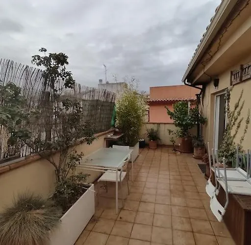 Apartamento Luminoso Con Jardin